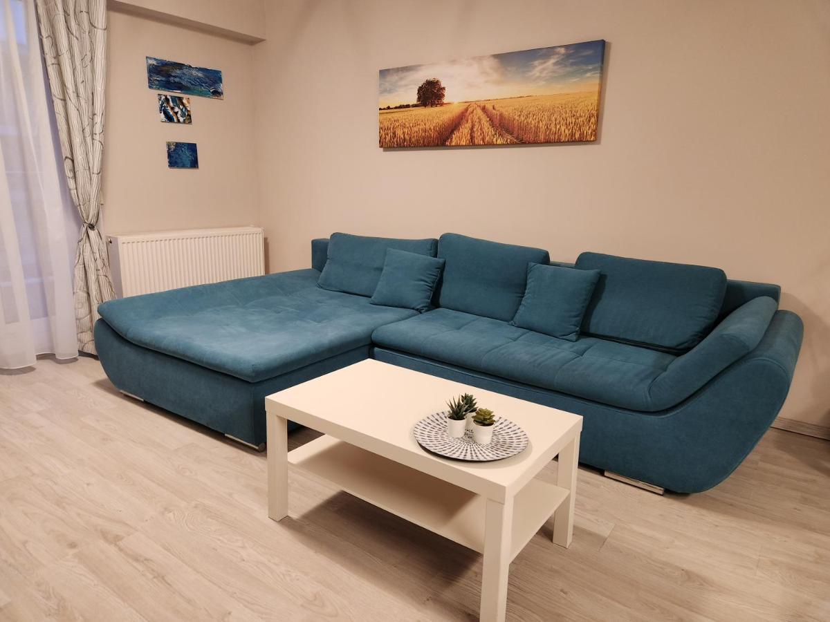 Airport Apartment Otopeni Exterior photo