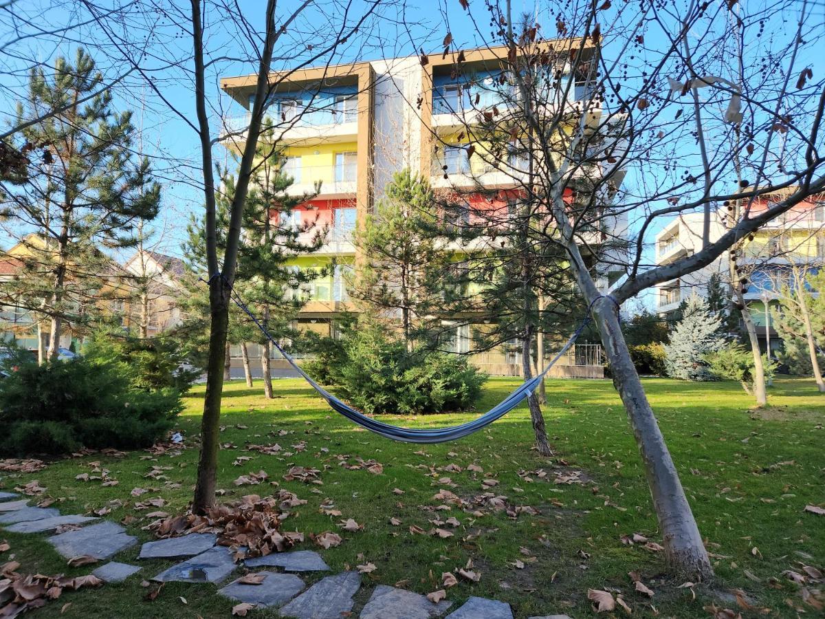 Airport Apartment Otopeni Exterior photo