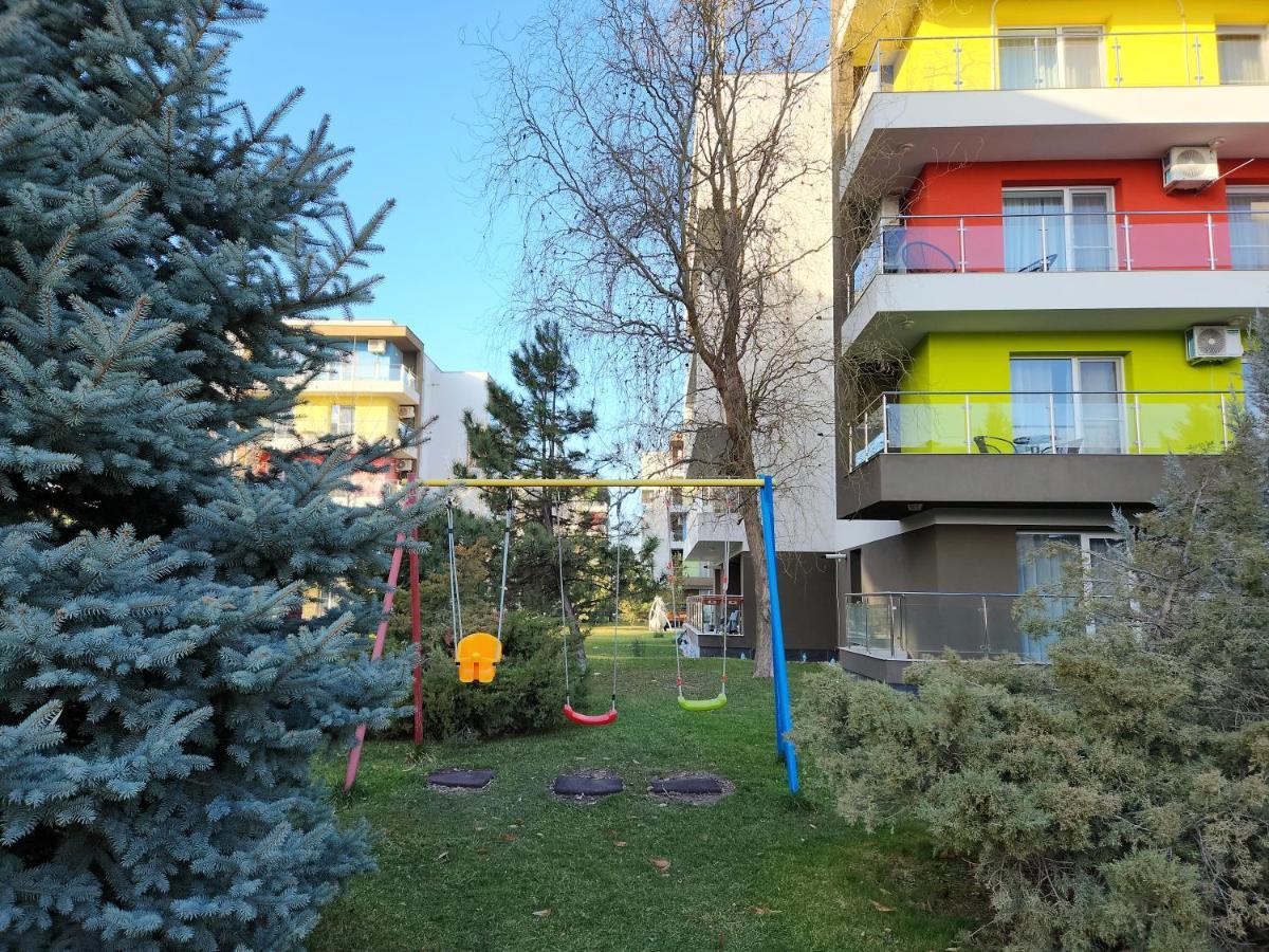 Airport Apartment Otopeni Exterior photo