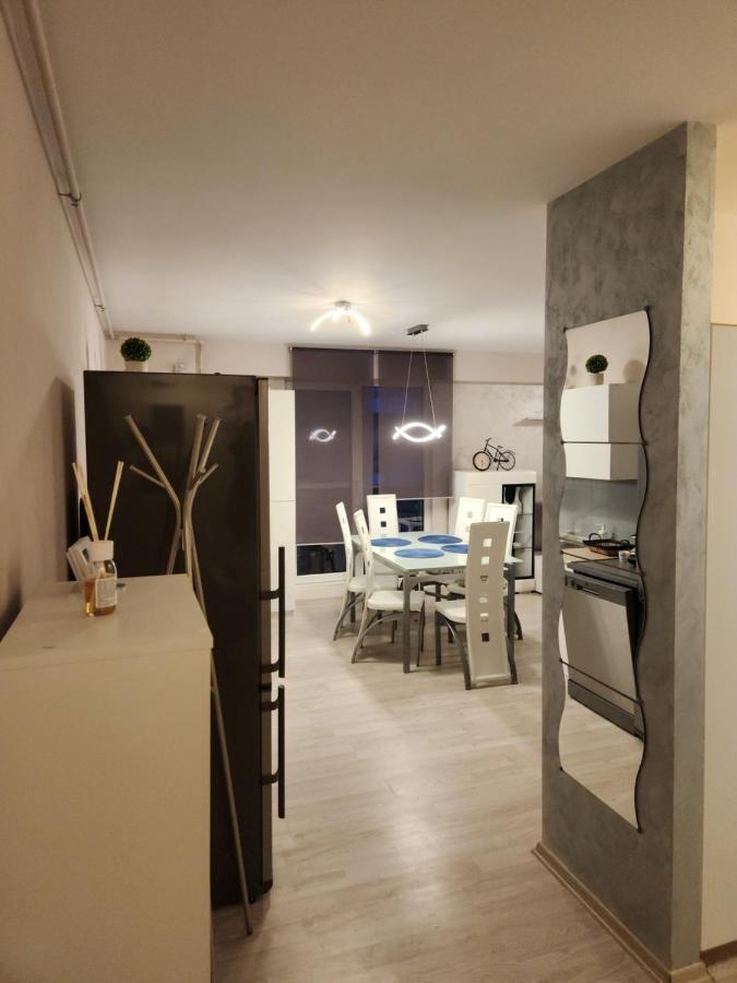 Airport Apartment Otopeni Exterior photo