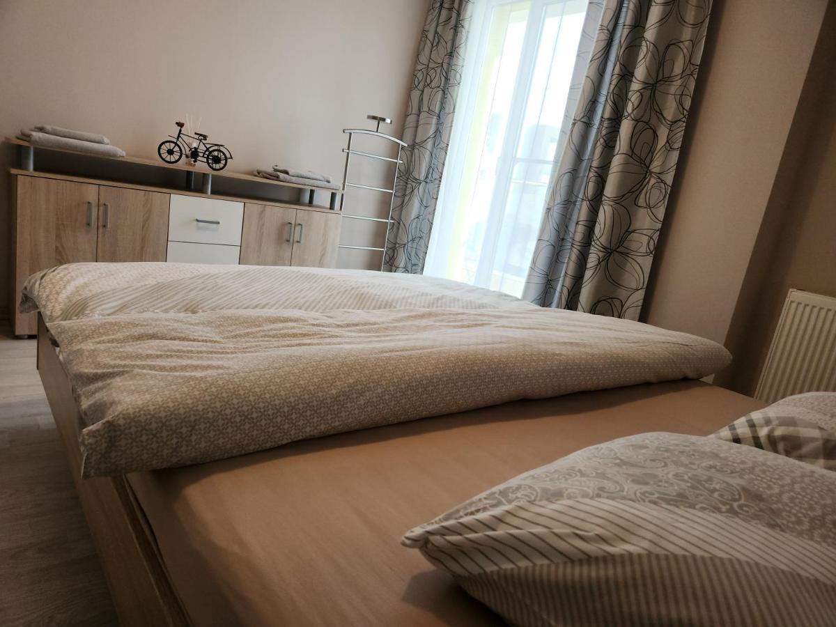 Airport Apartment Otopeni Exterior photo