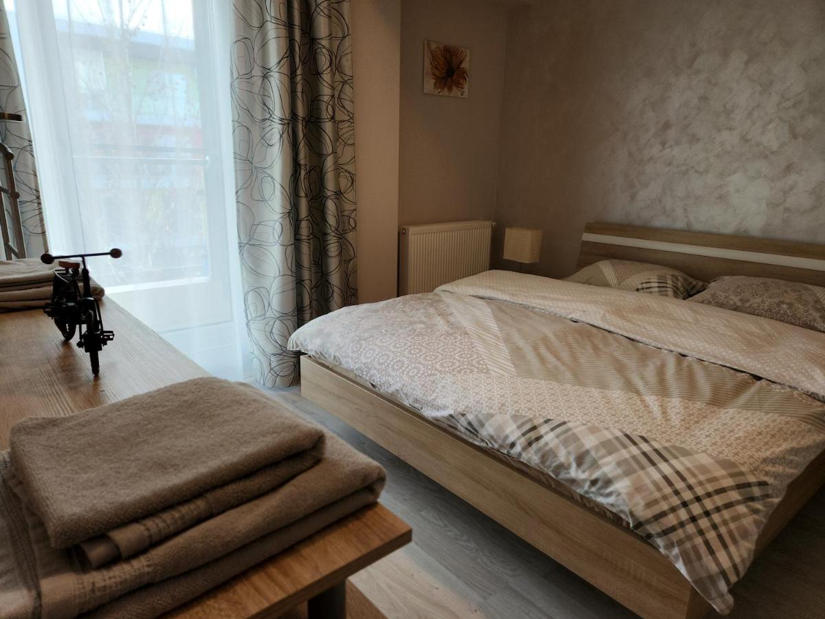 Airport Apartment Otopeni Exterior photo